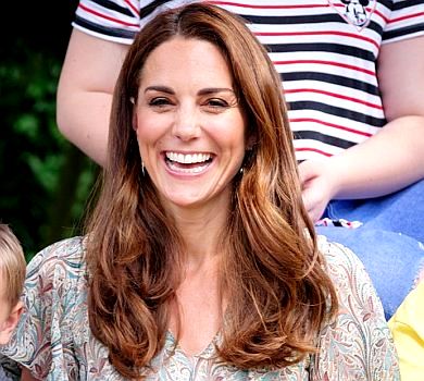 Ущипнув за дупцю: принца Гаррі запідозрили в пікантному пранку над Міддлтон