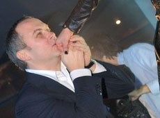 Шуфрич показав синам дикість, а Мозгова знайшла хлопця а ля секс-ескорт