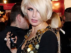 Модна суміш: зірки, немовлята, тварини та присмак ВІА Гри