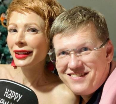 Ледве стримую сльози: Лебідь розказала про їхню з Розенком зворушливу новорічну традицію 