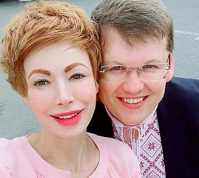 Подружка Розенка їсть усе підряд та не любить готувати 