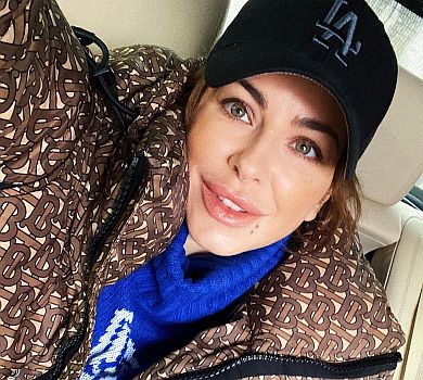 Лорак показала селфі з 74-річною мамою