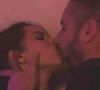 Роздягайся: Соловій з Жаданом у новому кліпі поганяли на мотоциклі та пристрасно поцілувалися