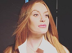 НеАнгел Слава оголила вагітний живіт та м’язи свого чоловіка. ФОТО