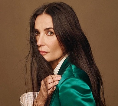 Чистісінька краса: 59-річна Демі Мур без мейкапу знялася в гарячій ванні. ФОТО 