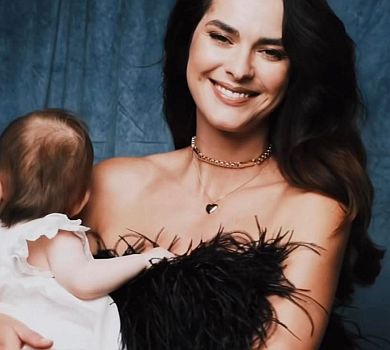 Уся в маму: міс Стефанко замилувала відео з піврічною донечкою