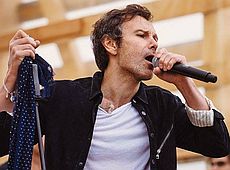 Океан Ельзи таємно заспівали на даху під дощем. ФОТО