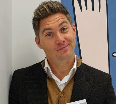 22-річна дівчина Остапчука розказала, чому не готова афішувати стосунки