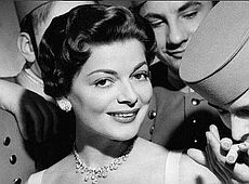 Пішла з життя переможниця найпершого Євробачення