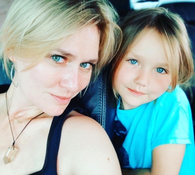 Між повітряними тривогами: онучка пропагандиста Машкова по Skype займається танцями з хореографом із Києва