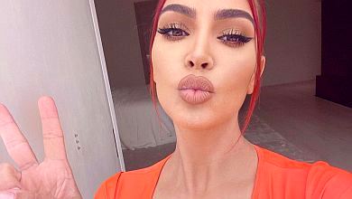 Спляча красуня: фото Кардашян у відключці з роззявленим ротом насмішило мережу