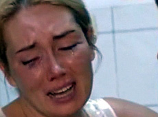 Розинська в лікарні показала синці і шви після побиття. ВІДЕО