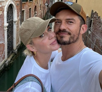 Моя: Блум замилував мережу рідкісним романтичним кадром із Перрі