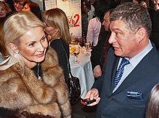 Дружина Червоненка: Ти що, вже з ним лягаєш?