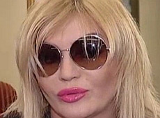 Білик нарешті переїхала й анонсувала дискотеку й алею з грудьми