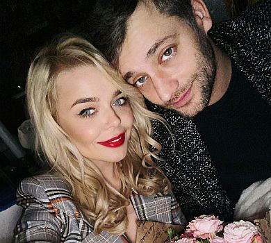 Бойфренд Гросу пояснив, чи причетна вона до його розлучення з дружиною