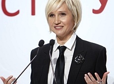 Дєєва, Бевза та Плакидюк послухали про жіночий проект дружини Пінчука