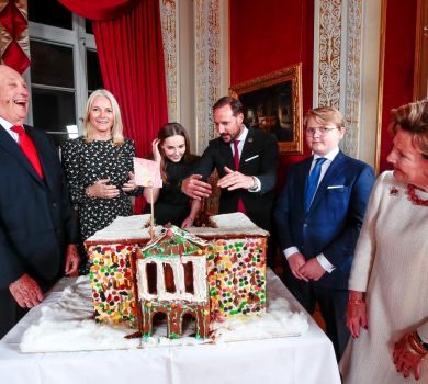 Royal Christmas: привітання з Різдвом від королівських сімей різних країн. ФОТО 