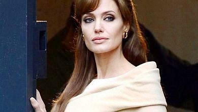 ЗМІ: Анджеліну Джолі евакуювали зі знімального майданчику через бомбу