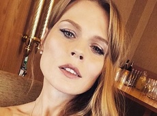 Фреймут повчила жінок правильно плакати: Малюйте вії водостійкою тушшю