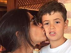 Дімопулос та міс Кузьменко звозили дітей до моря. ФОТО