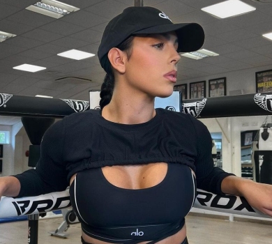 Настрибала і наприсідала: Джорджина Родрігес засвітила апетитні форми у спортзалі