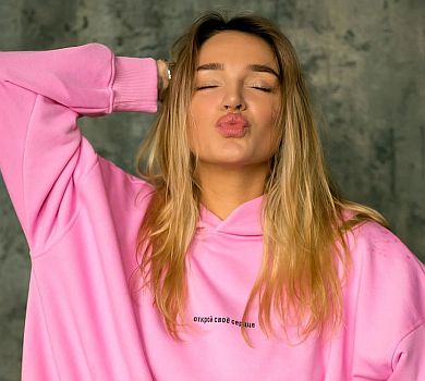 Мур, мур, мур: Добкіна презентувала дебютну пісню 