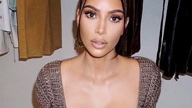 Це неприродно: Кардашян шокувала затягнутою в корсет талією