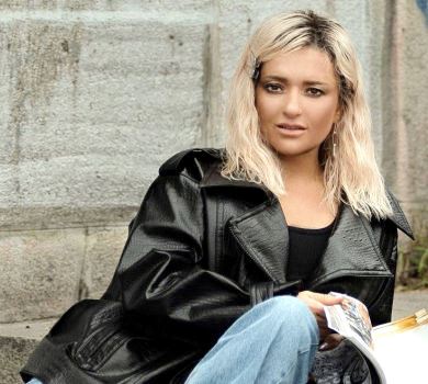 Могилевська в граційній позі на сходах зізналася, чого боїться