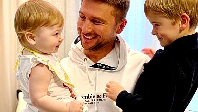 Лазарєв про сурогатних сина і доньку: Головне - щоби діти росли в любові