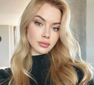 Виглядаю поганенько: Міс Україна Всесвіт Апанасенко розказала, чому волонтерила на кухні нафарбована