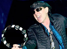Клички хотіли допомогти співати Scorpions в гостях у Горбаля?