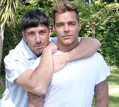 Уперше в повному складі: Рікі Мартін із чоловіком, синами та донькою знялися для Vogue