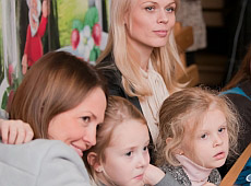 Як діти Катеринчука, Ступки і Єгорової плели солому