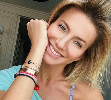 Юрушева романтичним ч/б правильно зізналася в коханні до Скічка