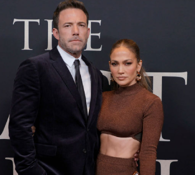 Мама Аффлека потрапила у лікарню напередодні його весілля з Лопес