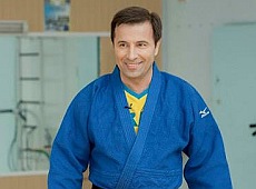 Коновалюк готовий позмагатися з Путіним у дзюдо 