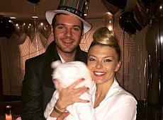 Блохіна вперше після пологів показалася з дочкою. ФОТО