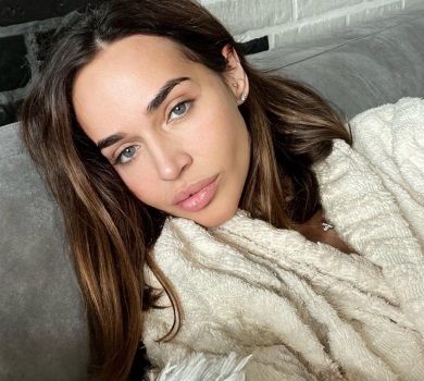 Свято мого сенсу життя: Фокіна в День сина оприлюднила язикате селфі з малим