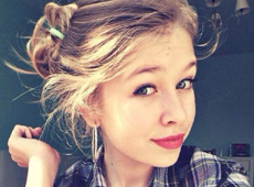 Донька Брежнєвої хоче самотужки переїхати до Америки