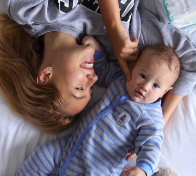 Квіткова разом з сином показалася у місці мрії. ФОТО