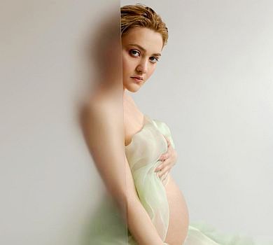 Зірка Жіночого кварталу Віра Кекелія оголосила про вагітність та показала чуттєві оголені ФОТО