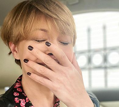 Трагікомедія: Кравець зламала ногу, заплутавшись у власних штанях