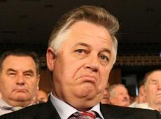 Симоненко тепер живе з тещею і приносить з роботи казки