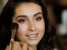 Дружина Ярославського показала, як її чепурили до весілля. ФОТО 