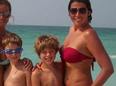 Франчук просить врятувати сина від екс-чоловіка та свекра