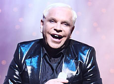 Комуніст засвітився на гей-іконі Моїсеєвому