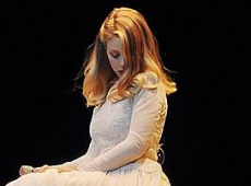 Кароль готує музичну виставу, у якій декламуватиме власні вірші. АУДІО