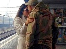 Огнєвіч підловили в обіймах чоловіка. ФОТО