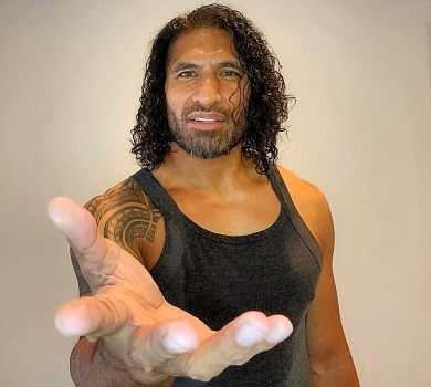 Не називайте росіян орками: виконавець ролі Саурона та його темне військо звернулися до українців